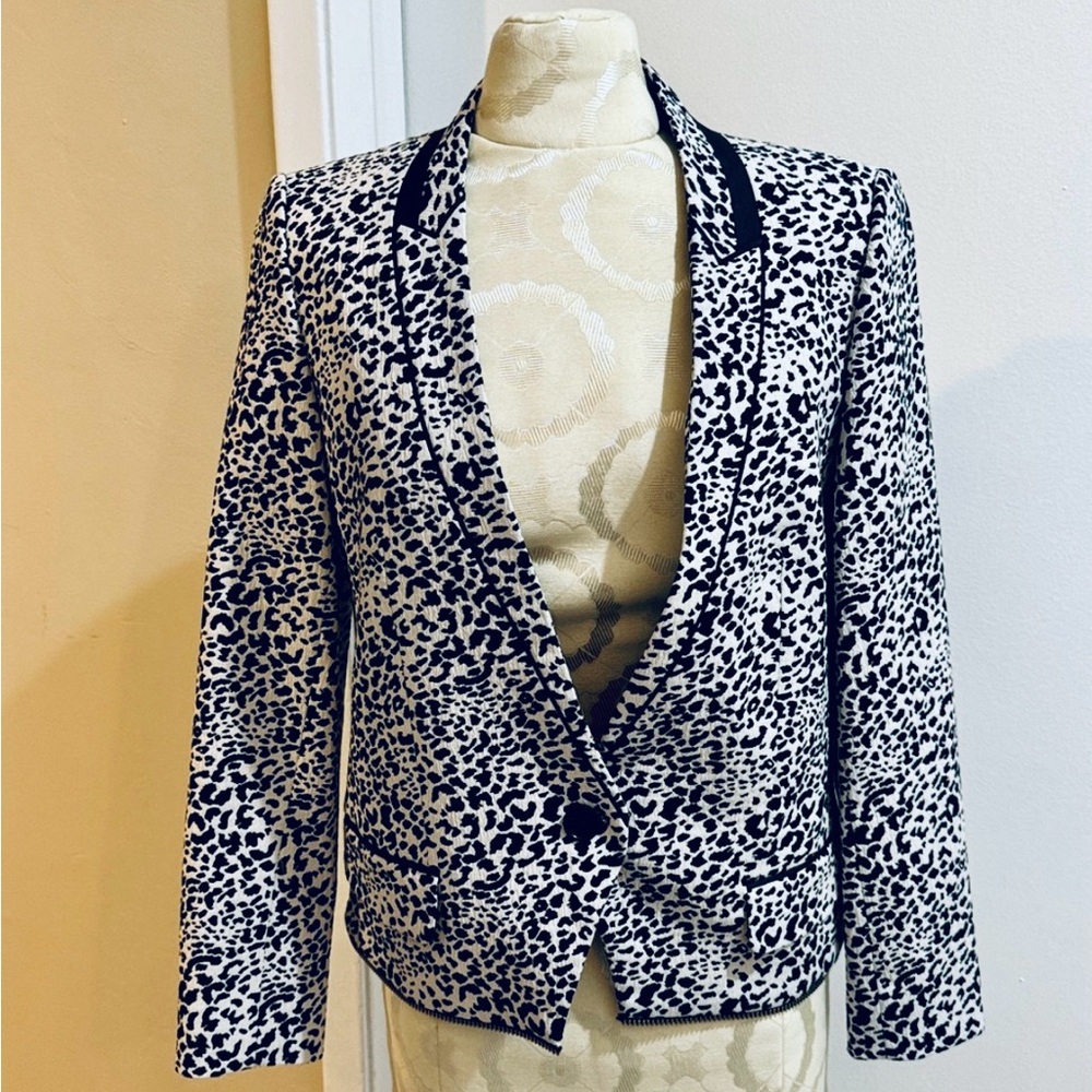Zadig & Voltaire Leopard Back White Zipper Hem Lined 1 Button Chic Jacket 36 S